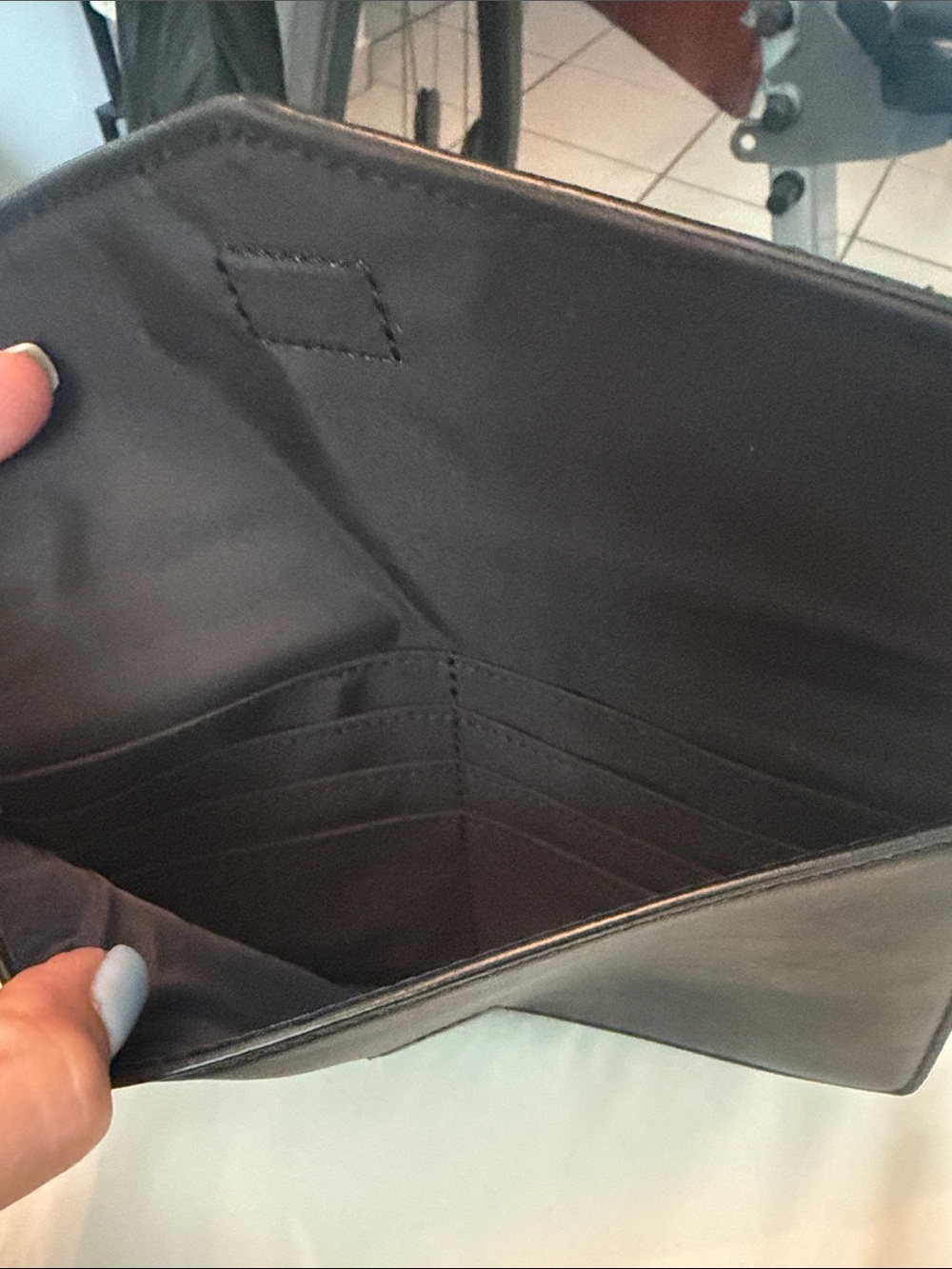 Men's Black Leather Card Holder Wallet - Sleek Minimalist Design